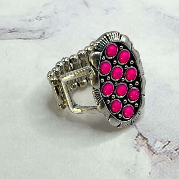 Set of 8 silver tone and pink rhinestone rings - Picture 5 of 15